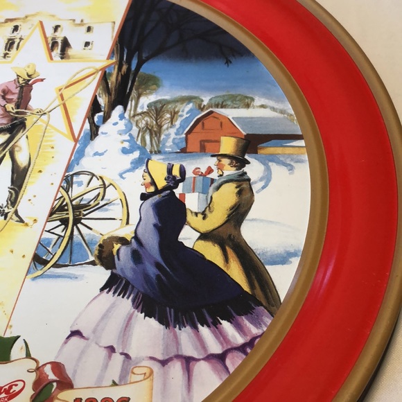 Vintage Large 9.75” Collin Street Bakery Texas Fruitcake Tin - Picture 7 of 8